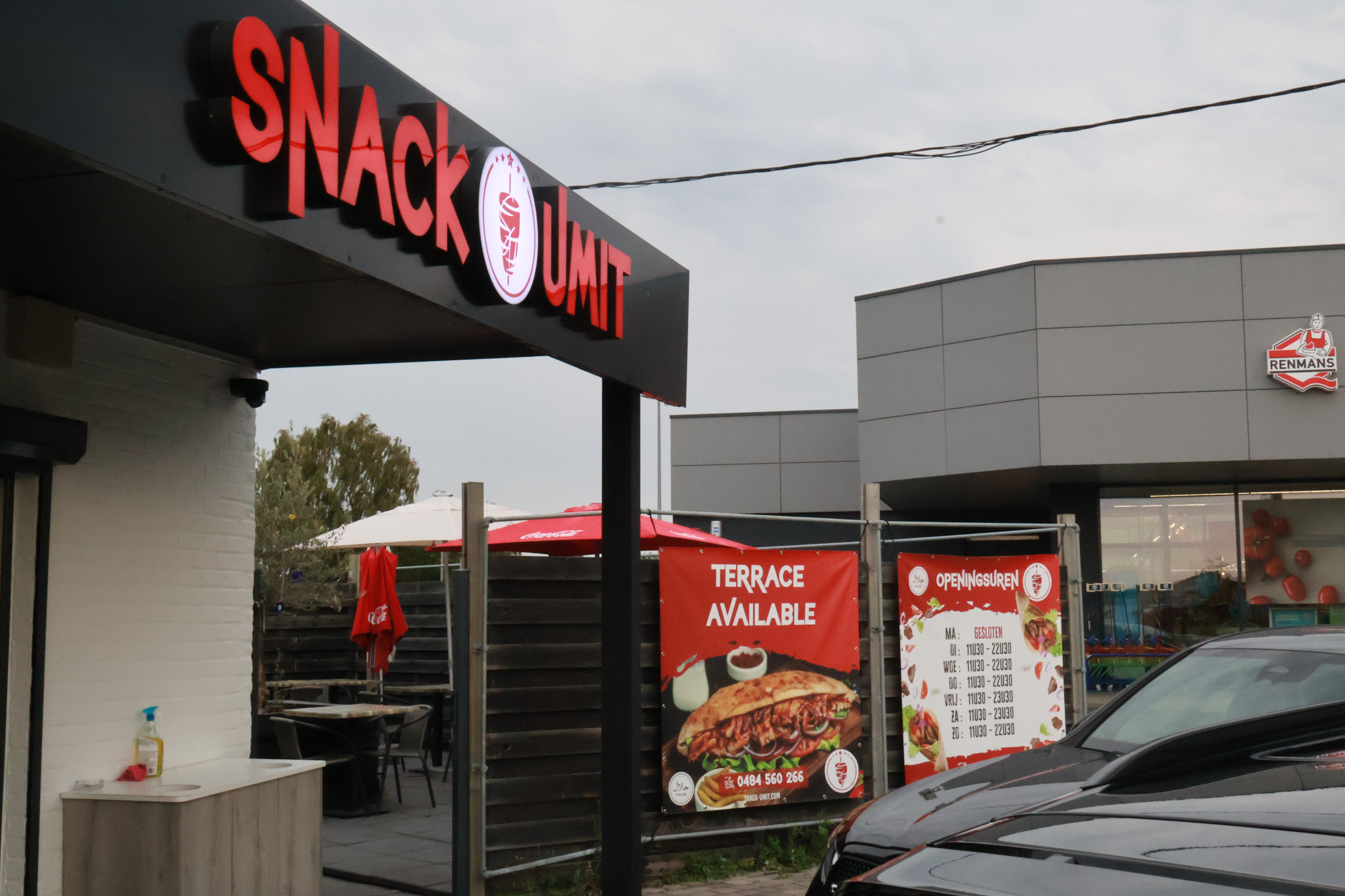 Intérieur du Snack Umit